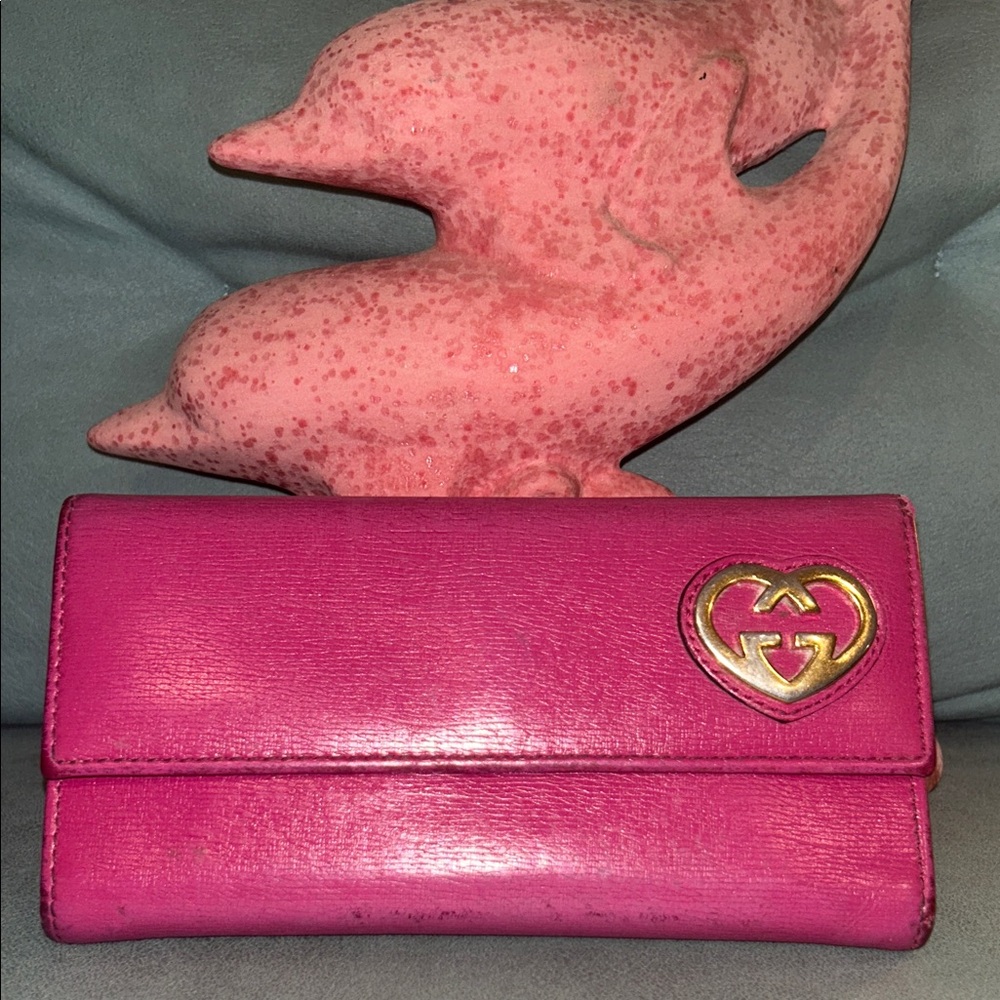 Gucci Takeru Lovely Hearts Interlocking GG Gold Continental Long Wallet